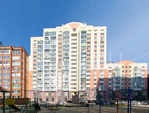 
   Продам 3-комнатную, 54.1 м², Набережная Озера ул, 22

. Фото 8.