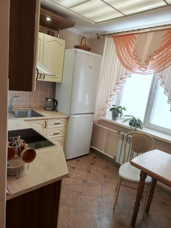 
   Продам 2-комнатную, 54.1 м², Ивана Черных ул, 32

. Фото 9.