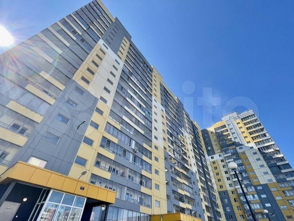 
   Продам 1-комнатную, 39 м², Архитектора Василия Болдырева ул, 5

. Фото 1.