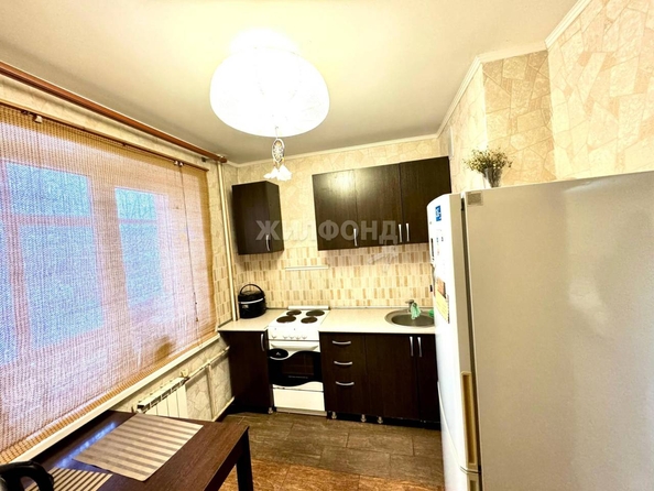 
   Продам 1-комнатную, 35.6 м², Елизаровых ул, 48/9

. Фото 5.