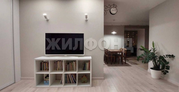 
  Продается 2-комн. квартира, 59 м², Иркутский тракт, д. 204а
. Фото 3.