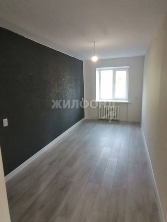 
   Продам 2-комнатную, 43 м², Иркутский тракт, 76

. Фото 5.