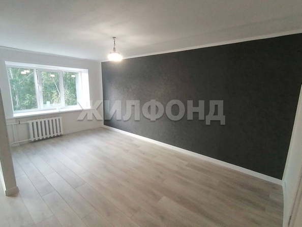 
  Продается 2-комн. квартира, 43 м², Иркутский тракт, д. 76
. Фото 1.