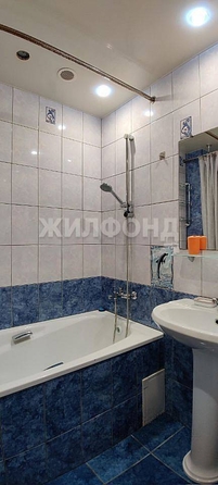 
   Продам 2-комнатную, 49 м², Колхозная ул, 20

. Фото 13.