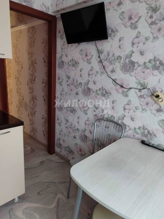 
   Продам 1-комнатную, 30.5 м², Ленина ул, 72

. Фото 6.