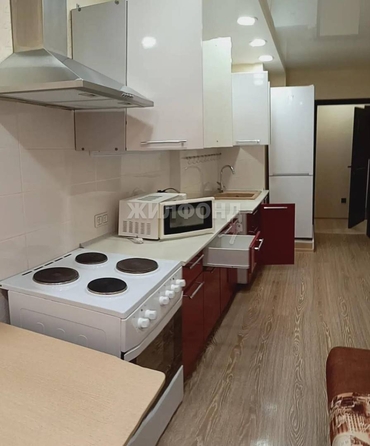 
   Продам 1-комнатную, 41.7 м², Большая Подгорная ул, 87

. Фото 6.