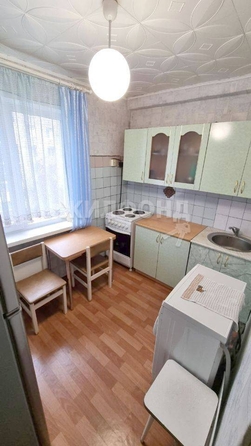 
   Продам 2-комнатную, 43.7 м², Карпова ул, 17

. Фото 4.