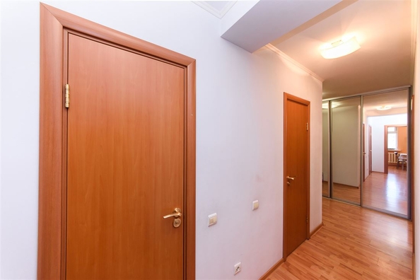 
  Сдам в аренду 2-комнатную квартиру, 65 м², Томск

. Фото 10.