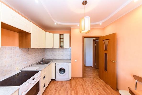 
  Сдам в аренду 2-комнатную квартиру, 65 м², Томск

. Фото 13.