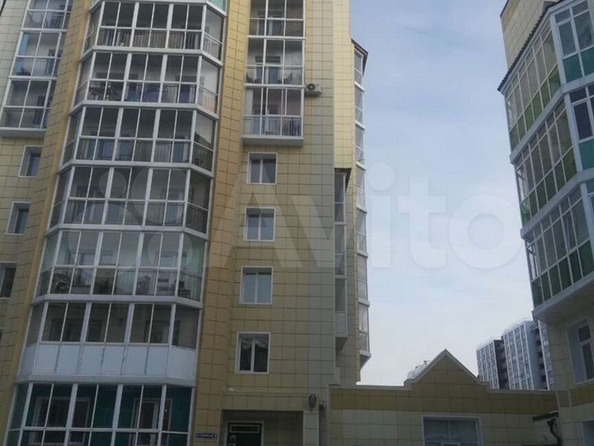 
   Продам 1-комнатную, 52.4 м², Рабочая 1-я ул, 7/1

. Фото 3.