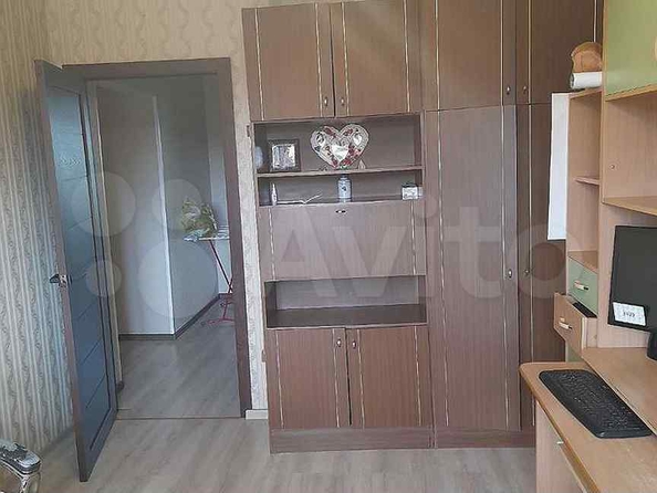 
   Продам 3-комнатную, 64 м², Алтайская ул, 132

. Фото 5.