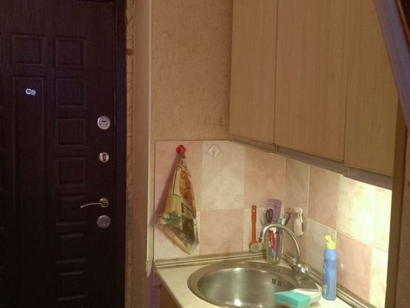 
  Продается комната, 16 м², Енисейская ул, д. 15
. Фото 2.