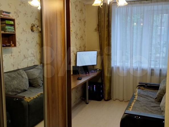 
  Продается 3-комн. квартира, 55.8 м², Репина ул, д. 15
. Фото 11.
