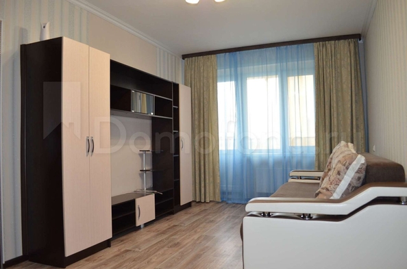 
  Продается 1-комн. квартира, 35 м², Герасименко ул, д. 1/17
. Фото 2.