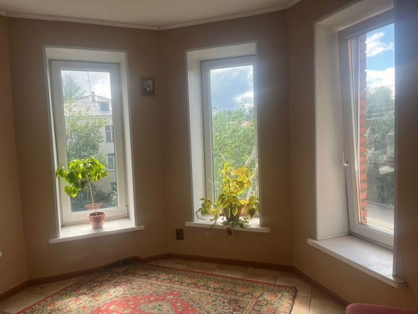 
  Продается 4-комн. квартира, 116 м², Большая Подгорная ул, д. 40
. Фото 21.