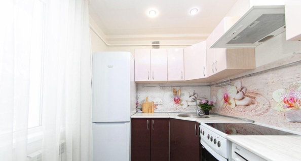 
  Продается 3-комн. квартира, 59 м², 79 Гвардейской Дивизии ул, д. 22
. Фото 2.