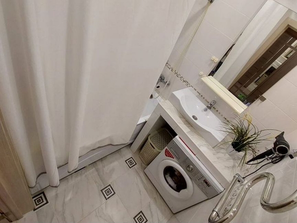 
  Продается 2-комн. квартира, 53 м², Набережная Озера ул, д. 22
. Фото 10.