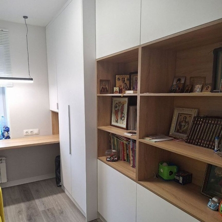 
  Продается 4-комн. квартира, 71.4 м², Карский пер, д. 13
. Фото 7.
