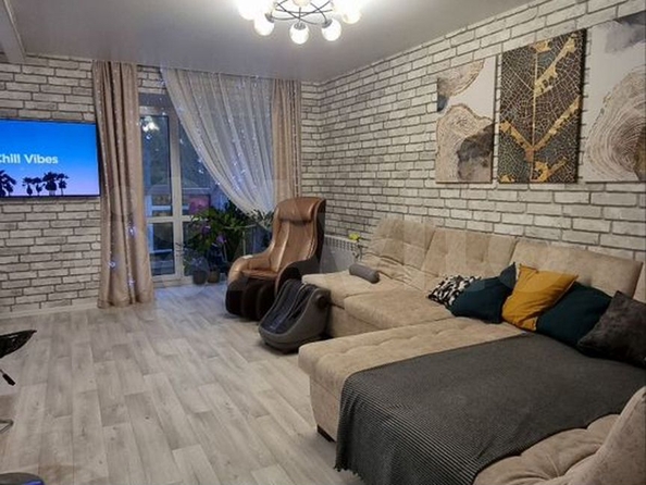 
  Продается 3-комн. квартира, 82.5 м², Ивана Черных ул, д. 66
. Фото 7.