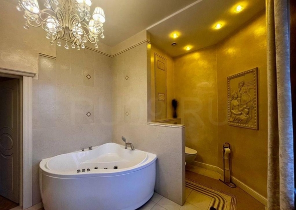 
  Продается 4-комн. квартира, 205.3 м², Карла Маркса ул, д. 11а
. Фото 13.