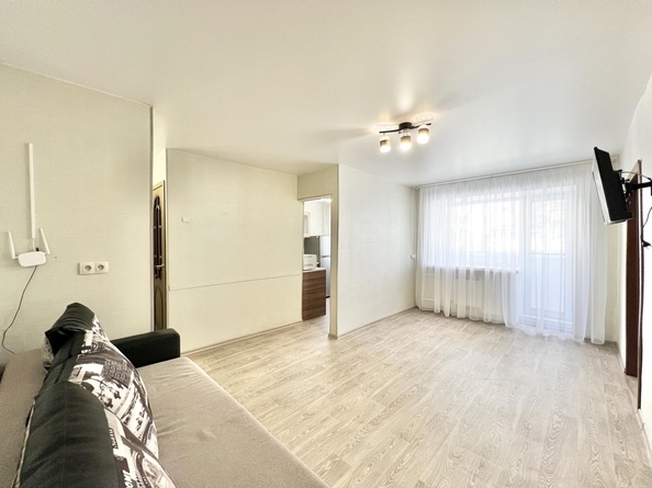 
  Продается 2-комн. квартира, 41 м², Ленина пр-кт, д. 9а
. Фото 2.