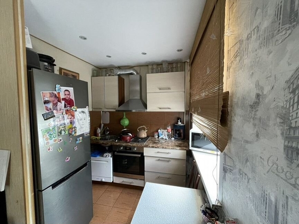 
  Продается 2-комн. квартира, 46.6 м², Репина ул, д. 15
. Фото 3.