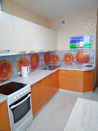 
  Продается 2-комн. квартира, 60.7 м², Архитектора Василия Болдырева ул, д. 4
. Фото 2.