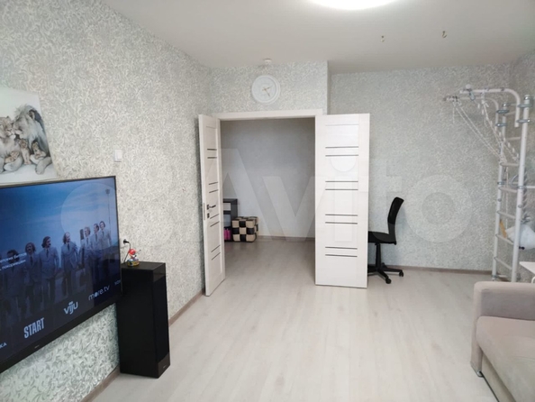 
  Продается 2-комн. квартира, 60.7 м², Архитектора Василия Болдырева ул, д. 4
. Фото 6.