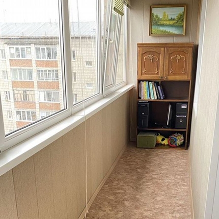 
  Продается 4-комн. квартира, 77.5 м², Солнечная ул, д. 17
. Фото 5.