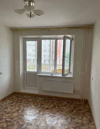 
  Продается 2-комн. квартира, 54 м², Сибирская ул, д. 66
. Фото 3.