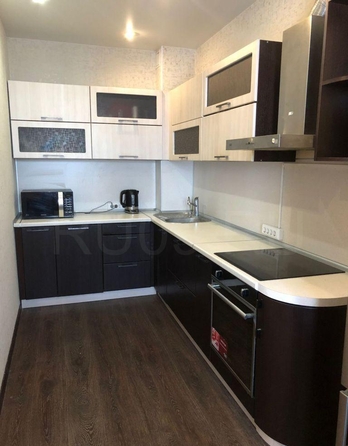 
  Продается 2-комн. квартира, 77 м², Богдана Хмельницкого пер, д. 12
. Фото 7.