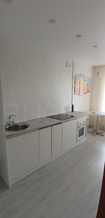 
   Продам 1-комнатную, 35.3 м², Елизаровых ул, 48/1

. Фото 1.