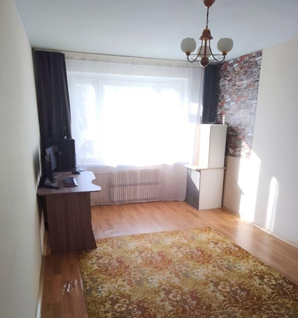 
   Продам 3-комнатную, 61.5 м², Лесная 2-я ул, 75/2

. Фото 5.