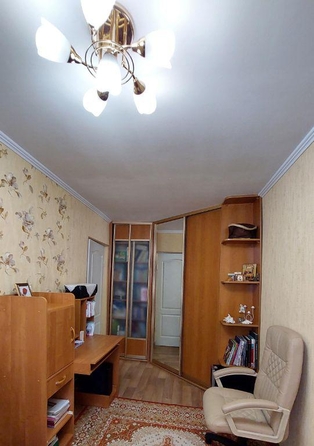 
   Продам 2-комнатную, 43 м², Дзержинского ул, 60а

. Фото 12.