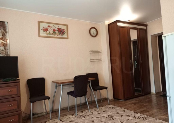 
   Продам 1-комнатную, 17 м², Тверская ул, 57

. Фото 2.