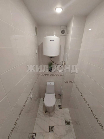 
   Продам 2-комнатную, 53 м², Набережная Озера ул, 22

. Фото 7.