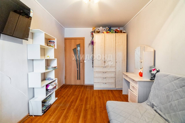 
   Продам 3-комнатную, 60.4 м², Беринга ул, 16

. Фото 4.