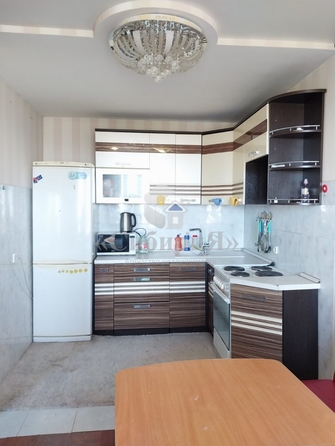 
   Продам 3-комнатную, 83 м², Ивана Черных ул, 66

. Фото 2.