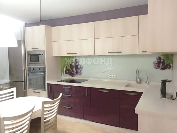 
   Продам 3-комнатную, 80.71 м², Богдана Хмельницкого ул, 43

. Фото 1.