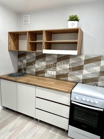 
   Продам 3-комнатную, 57 м², Иркутский тракт, 154

. Фото 1.