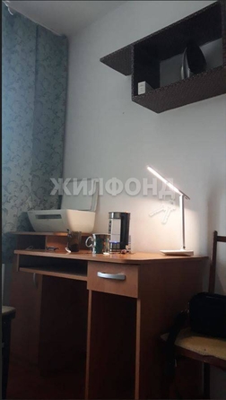 
   Продам секционку, 8 м², Савиных ул, 13

. Фото 1.