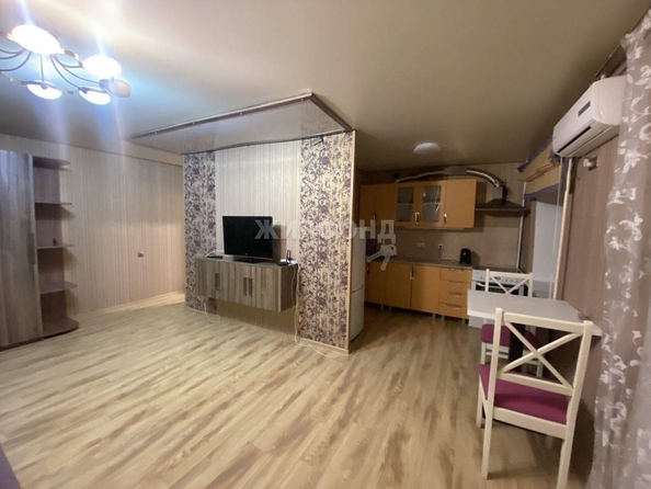 
   Продам 1-комнатную, 30.9 м², Елизаровых ул, 44

. Фото 1.