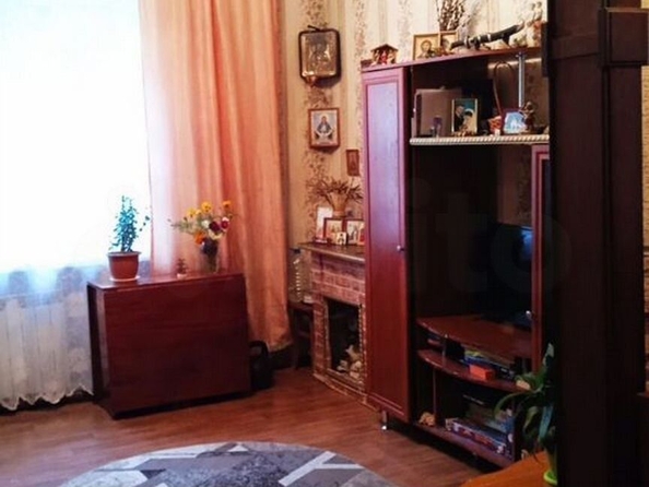 
   Продам 2-комнатную, 42 м², Кузнецова ул, 12А

. Фото 2.