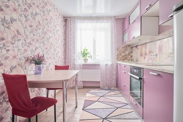 
   Продам 3-комнатную, 101 м², Богдана Хмельницкого пер, 12

. Фото 7.