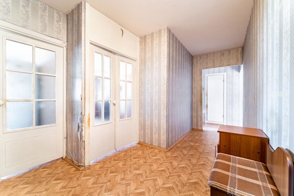 
   Продам 3-комнатную, 78 м², Ивана Черных ул, 18

. Фото 2.