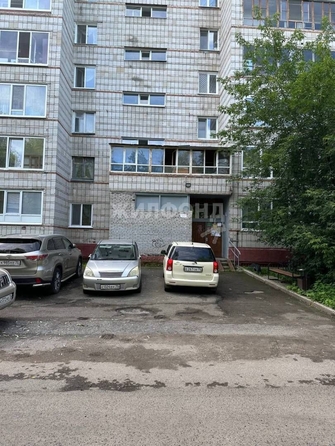 
   Продам 4-комнатную, 72.1 м², Коммунистический пр-кт, 133

. Фото 3.