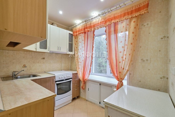 
   Продам 2-комнатную, 48.7 м², Парковая ул, 3

. Фото 4.