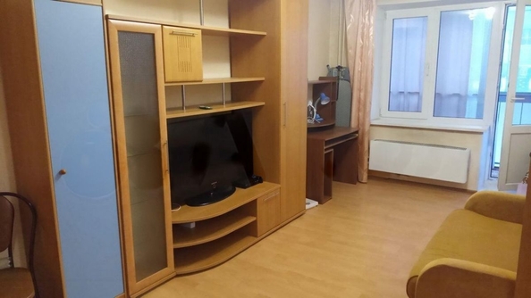 
   Продам 1-комнатную, 35.1 м², Дальне-Ключевская ул, 16Б

. Фото 2.