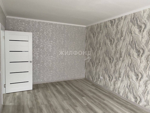 
   Продам 2-комнатную, 53 м², Ференца Мюнниха ул, 38

. Фото 2.