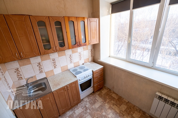 
   Продам 1-комнатную, 35 м², Елизаровых ул, 51

. Фото 1.